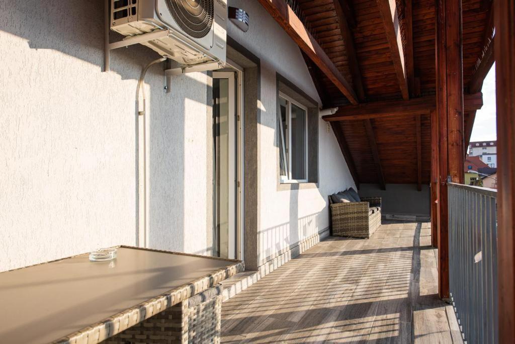 Rania Apartments Kaloşvar Dış mekan fotoğraf