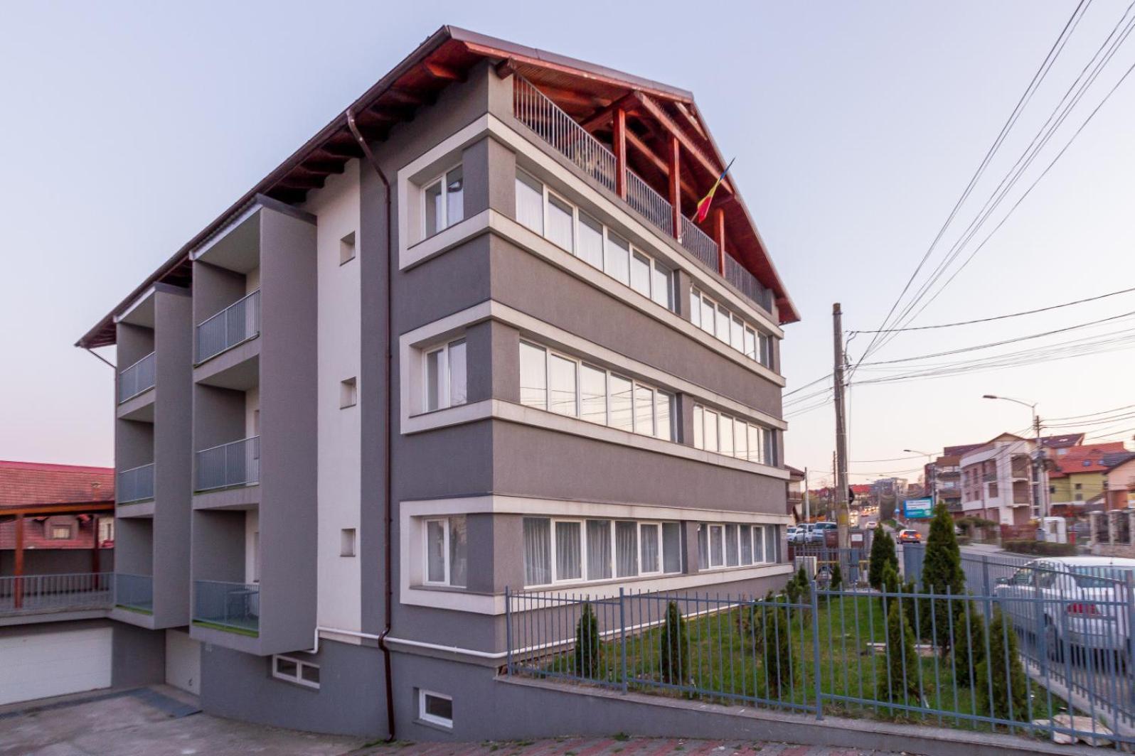 Rania Apartments Kaloşvar Dış mekan fotoğraf